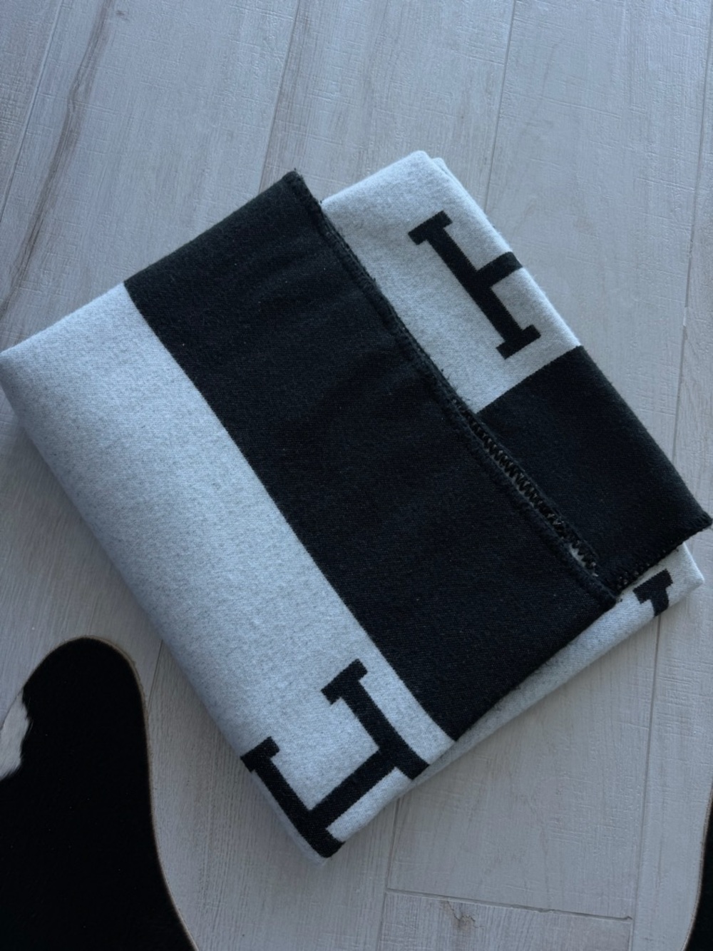 Hermès Avalon III throw blanket - Picture 3 of 4
